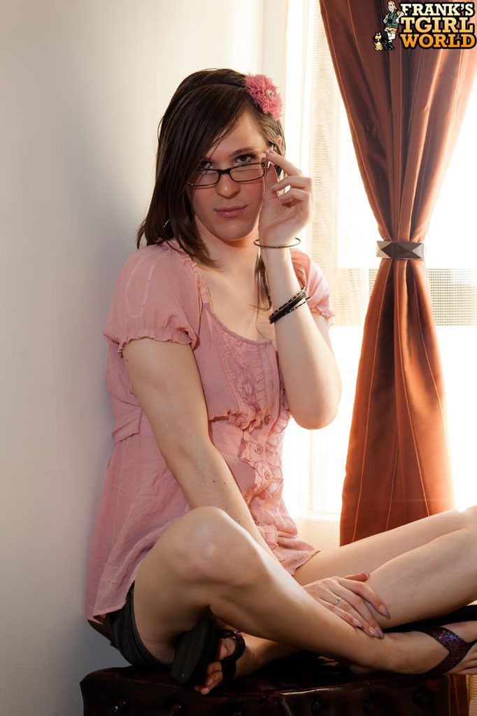 Tranny With Glasses Porn - Slim shemale with glasses Porn Pictures, XXX Photos, Sex Images #3363712 -  PICTOA