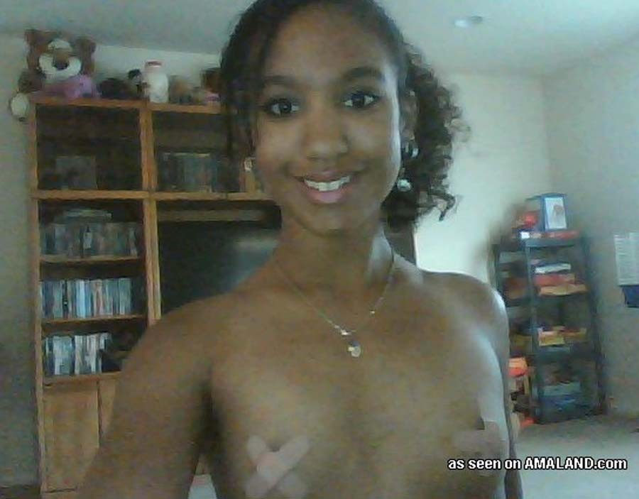 Solo webcam babe from the ghetto #72629904