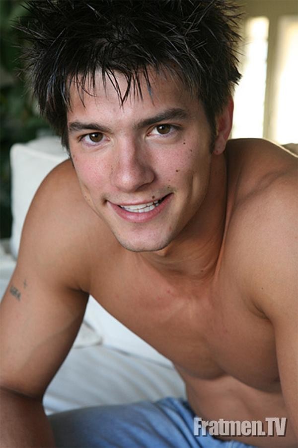 Nackter sexy Burschenschaftler
 #76998005