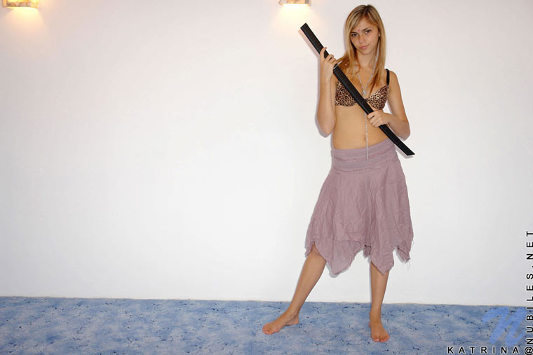 Blonde katrina in samurai sword training while naked #71531311