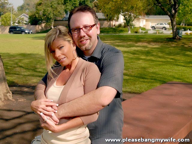 Pretty wife in a superb banging that lasted so long while hubby watched #77594444
