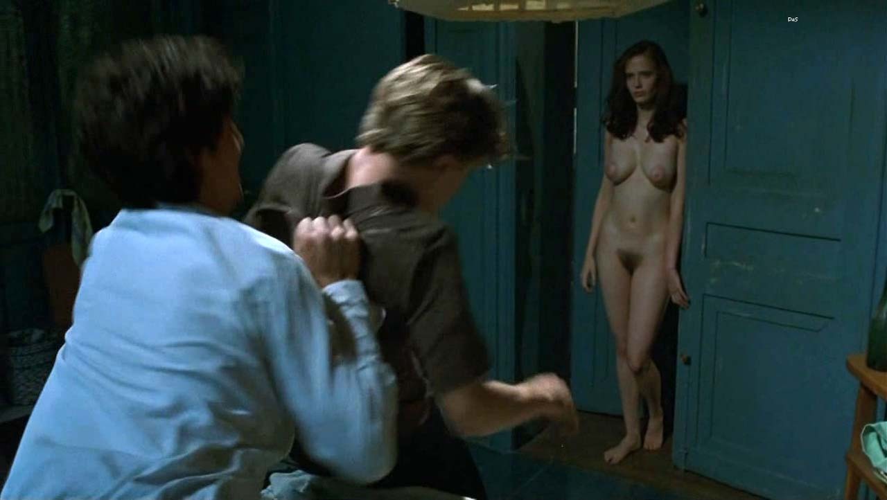 Eva green entblößt ihre Titten und Muschi und gibt Blowjob im Film
 #75319751