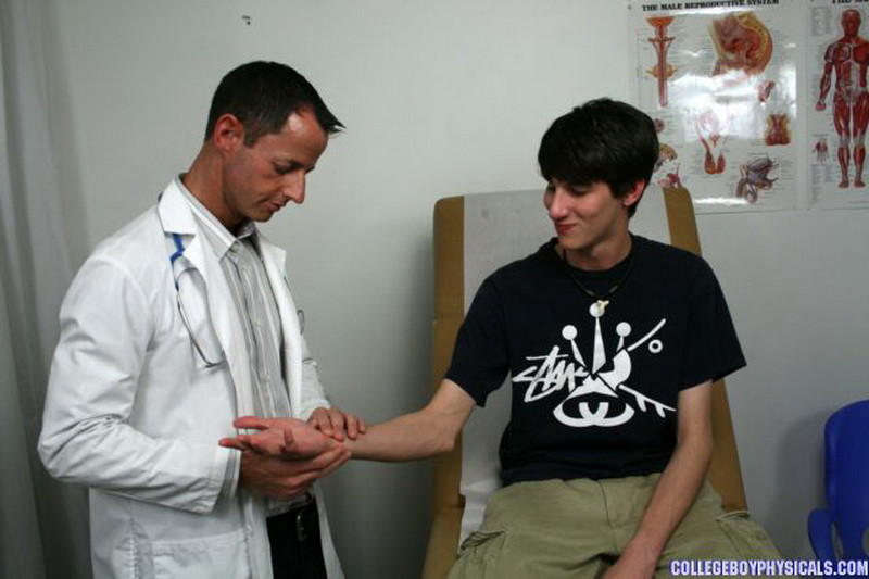 Big cock twink getting his dick checked by a hot gay doctor #76980810