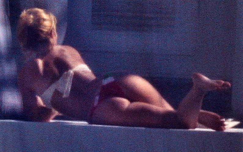 Shakira exposing sexy body and hot ass in thong by the pool #75276998