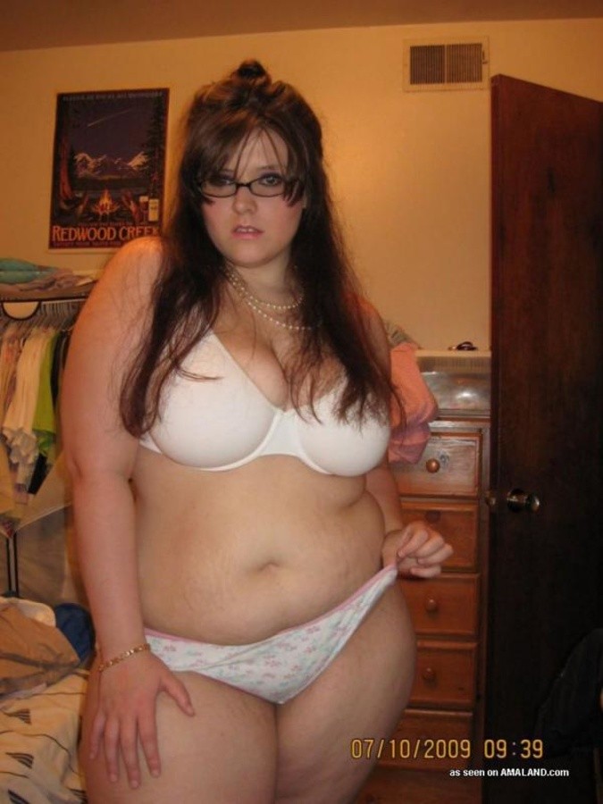 Selection of naughty amateur bbws posing for their pals #67568634