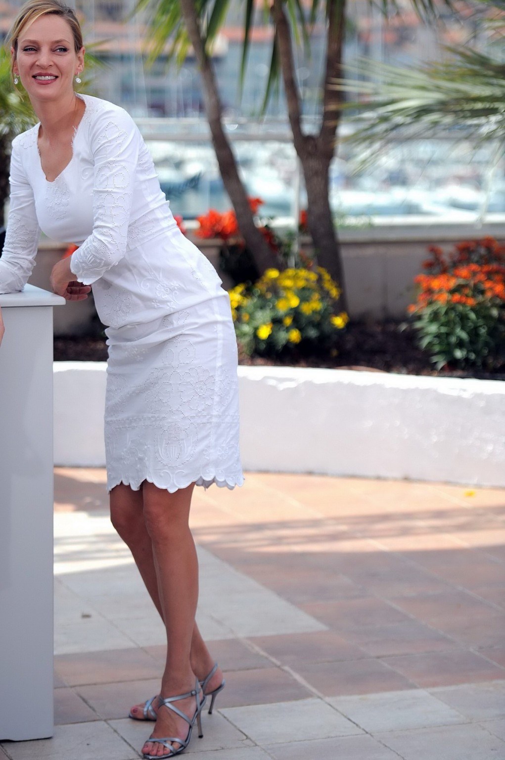 Uma thurman upskirt en la ceremonia de apertura del festival de cine de cannes
 #75284680