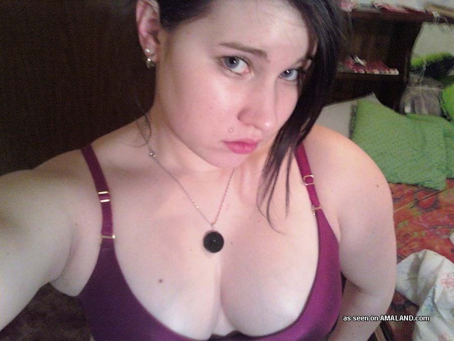 Collection de selfpics chauds de gfs amateurs épais
 #71729137