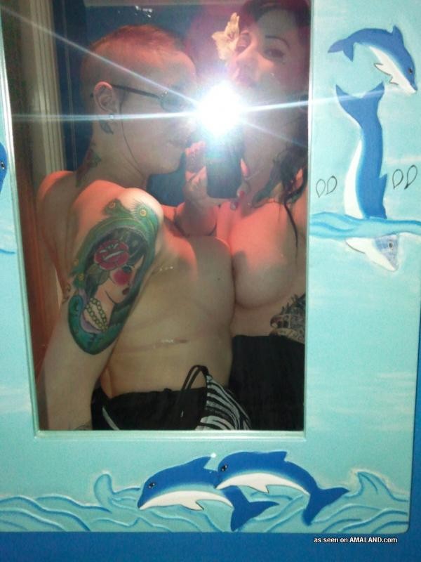 Gallery of wild and naughty tattooed girlfriends #75699976