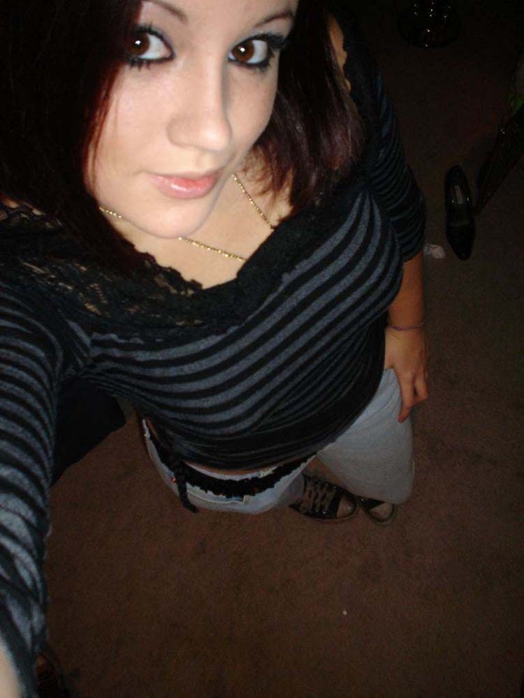 Fotos de una novia encantadora autofoto
 #75719710