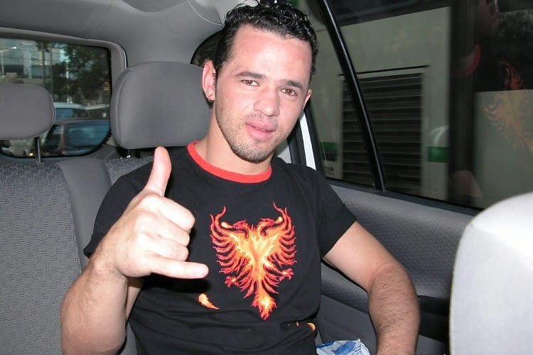 ブロンドTガールの売春婦がチンコを吸う
 #79336939