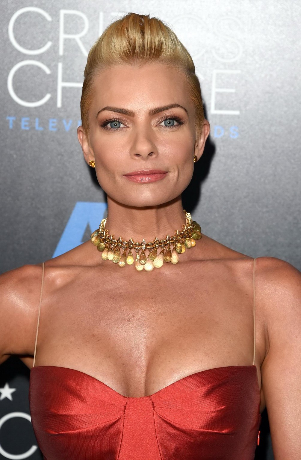 Jaime Pressly showing huge cleavage at the 5th Annual Critics Choice Television  #75162562