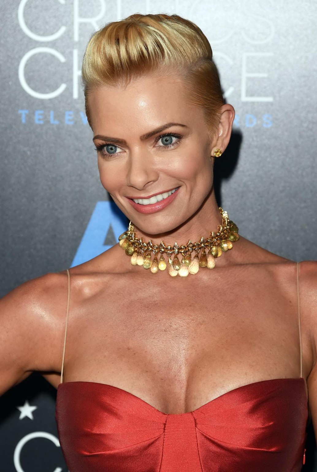 Jaime Pressly showing huge cleavage at the 5th Annual Critics Choice Television  #75162577