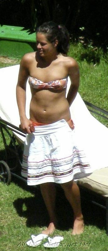 Celebrity babe Ana Ivanovic sunbathing in sexy orange bikini #75402491
