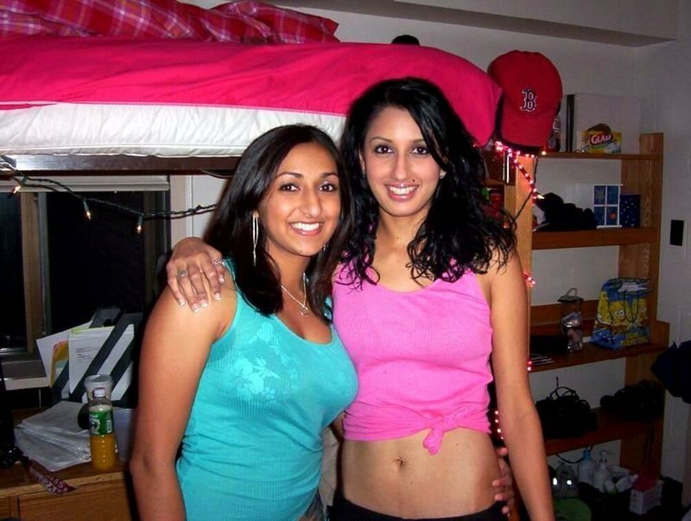 本物のインドのガールフレンドのポーズと裸のギャラリー61
 #77762810