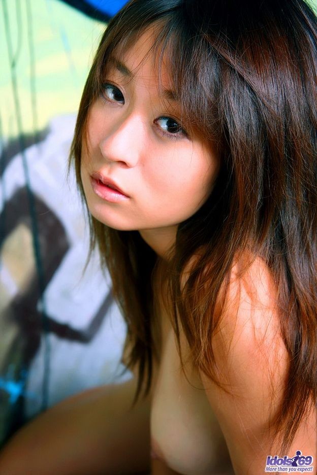 Hübsche asiatische Babe risa misaki zeigt Titten und Muschi
 #69737043