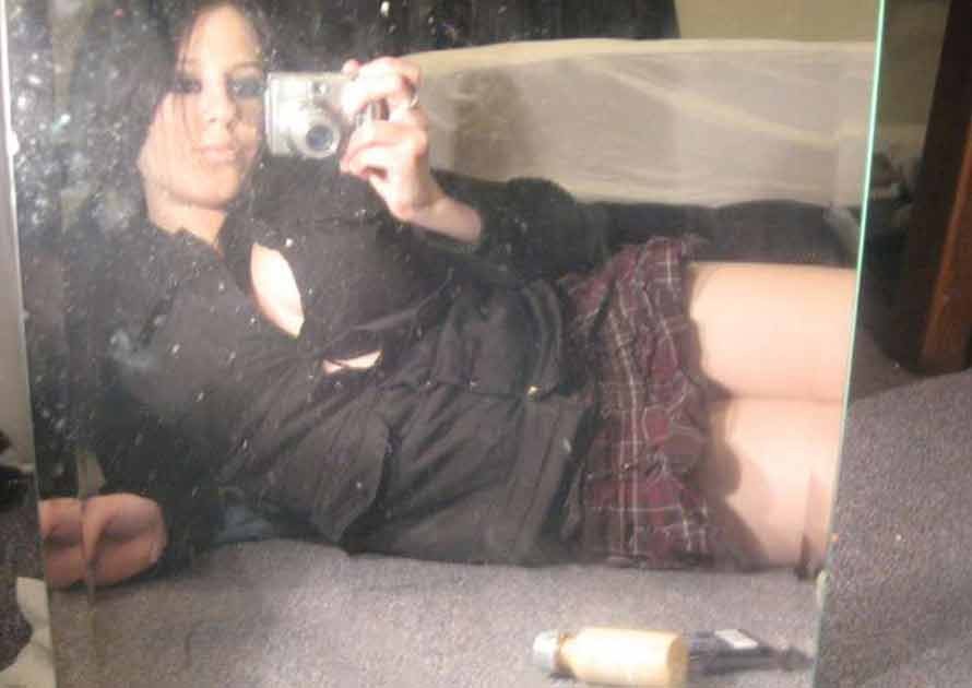 Nice gallery of a sexy amateur emo babe selfshooting #75703472