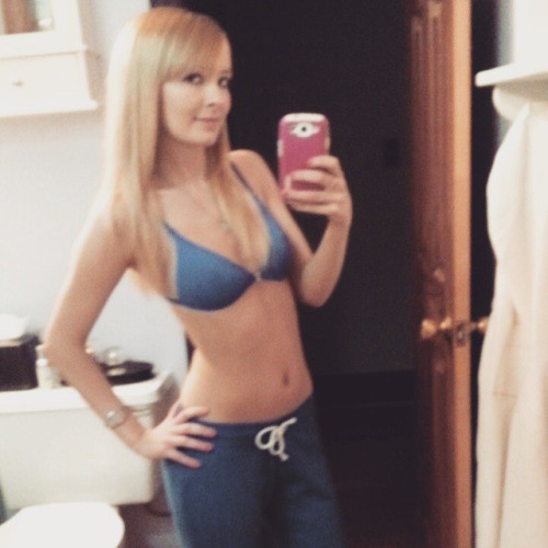 Joven amateur selfies
 #67541353