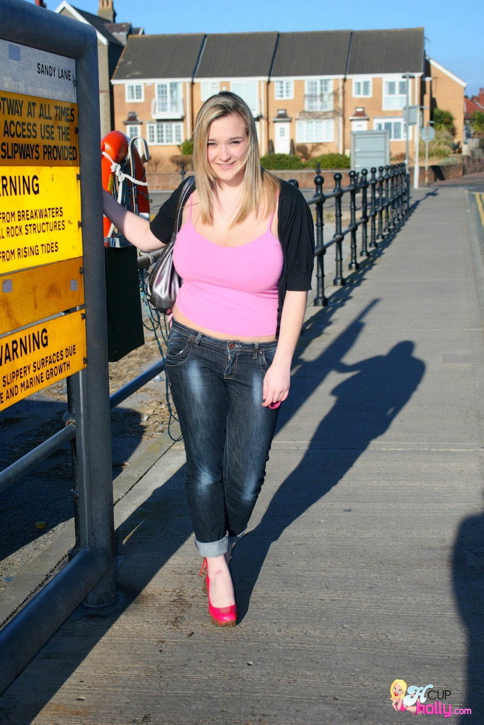 Meet the newest British big boobed teen sensation #70258273