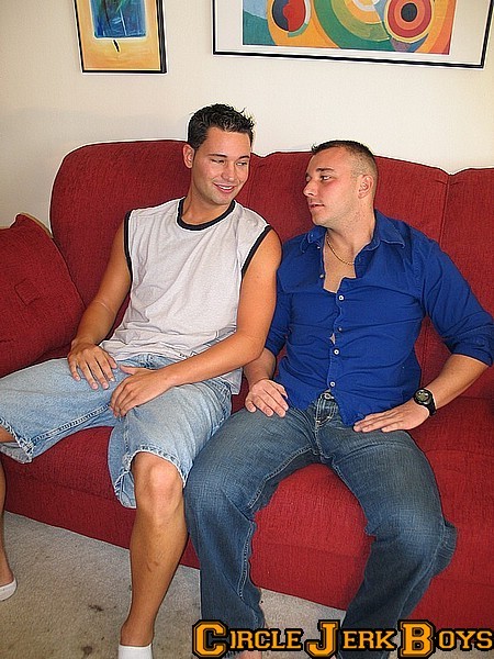 Two hunks relaxing #77002102