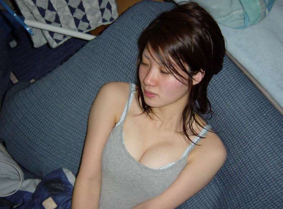 Pictures of an Asian hottie who went wild with her BF #69903938
