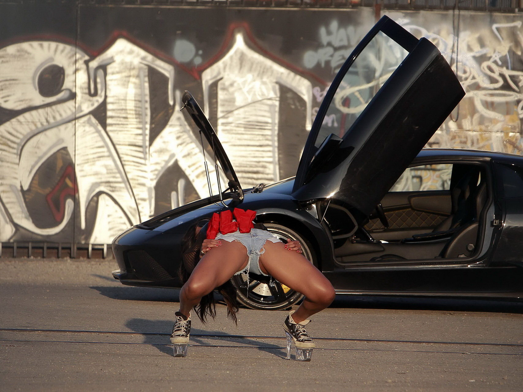 Ciara leggy in denim shorts showing her flexibility on the set of 'Gimme Dat' mu #75333820