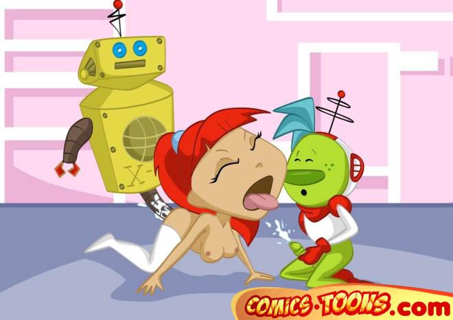 Joven pelirrojo fuked por los robots y los extranjeros
 #69630959