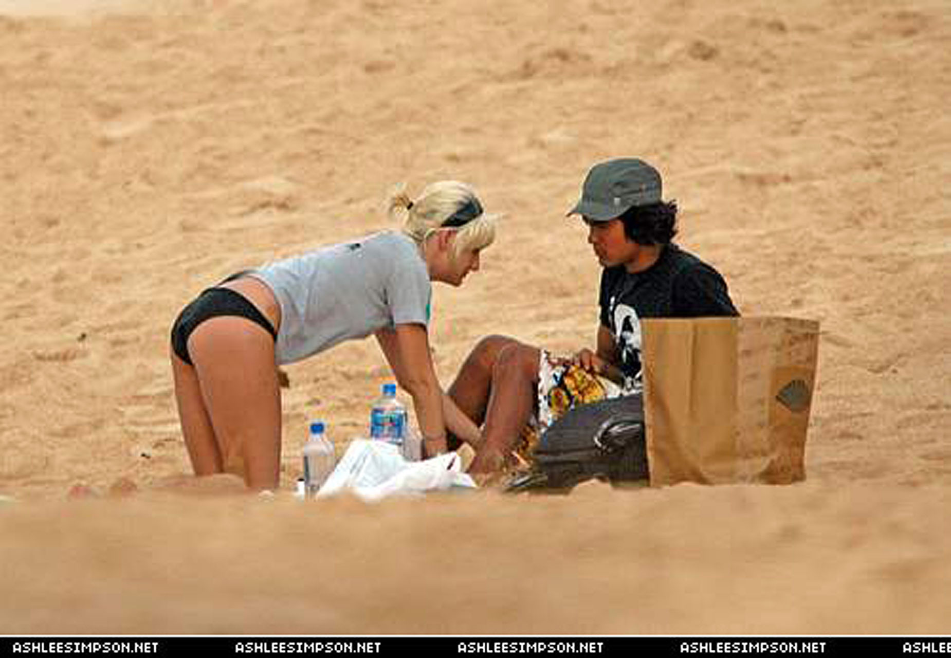 Ashlee Simpson enjoying on beach and shows sexy ass in bikini #75374062