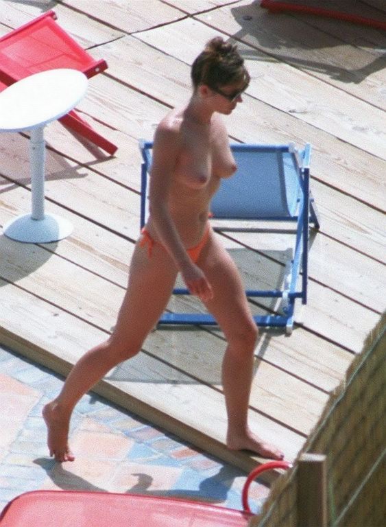 Liz Hurley nude big boobs at a public beach #75357992