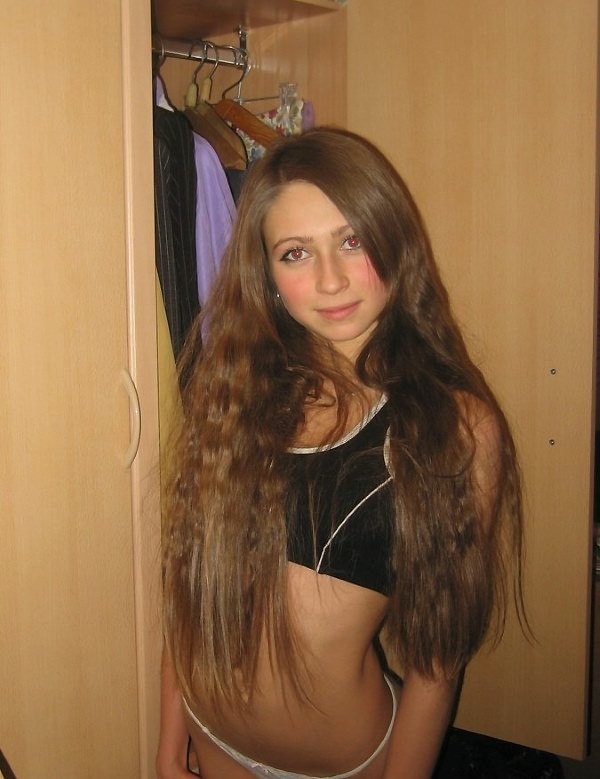 Teen girlfriend posing in her panties #77120081