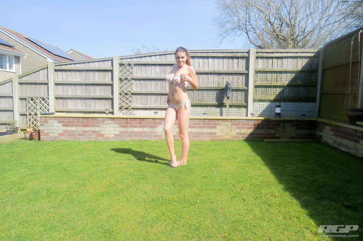 Real teen amateur Emma enjoying getting naked outdoors