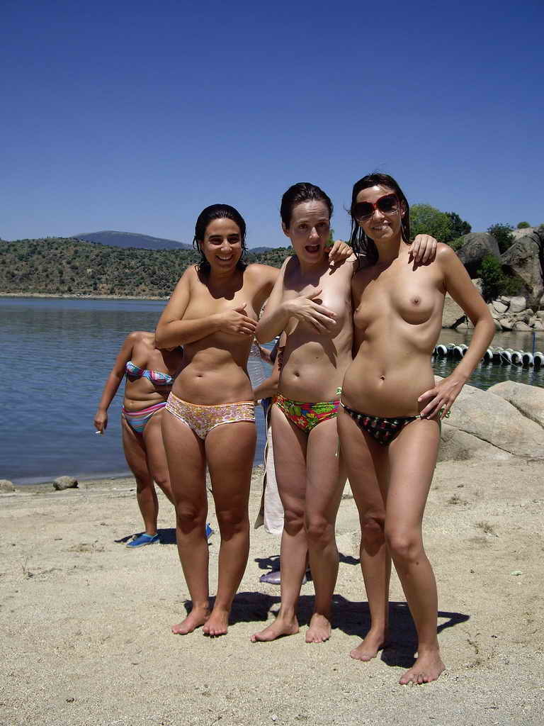 Unbelievable nudist photo 信じられないほどのヌード写真
 #72301673