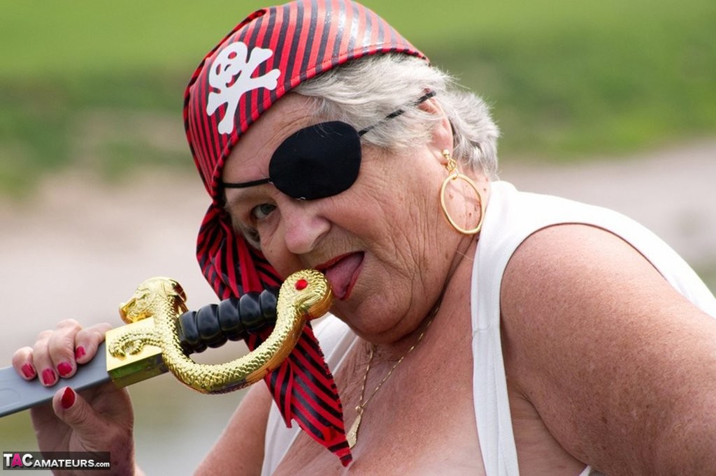 Pirate Granny #67188911