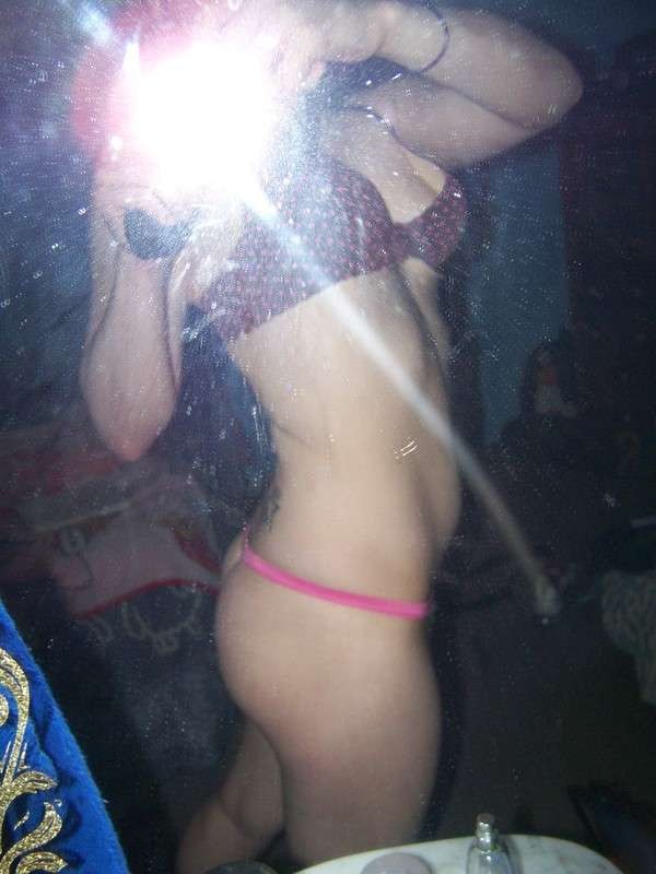 Fotos de promoción
 #75726023