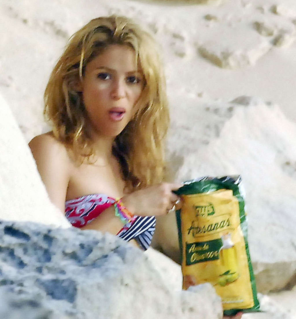 Shakira in bikini on yacht and upskirt on stage and in fuckme boots #75339862