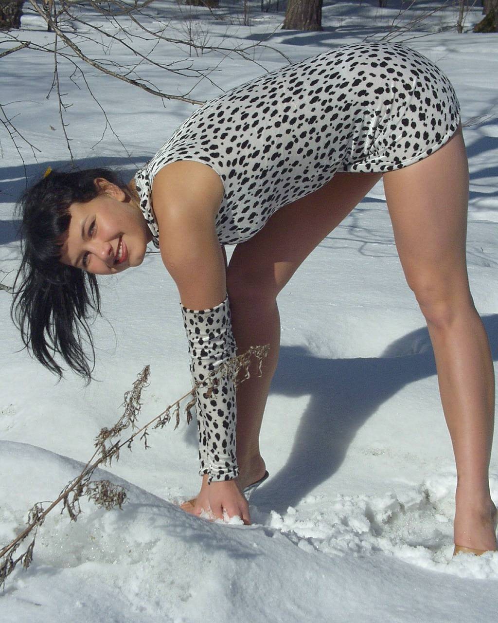 Leyla Flashes Outdoor in the snow #67315972