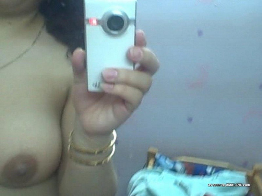 Collection of an amateur bbw camwhoring in the nude #67106410