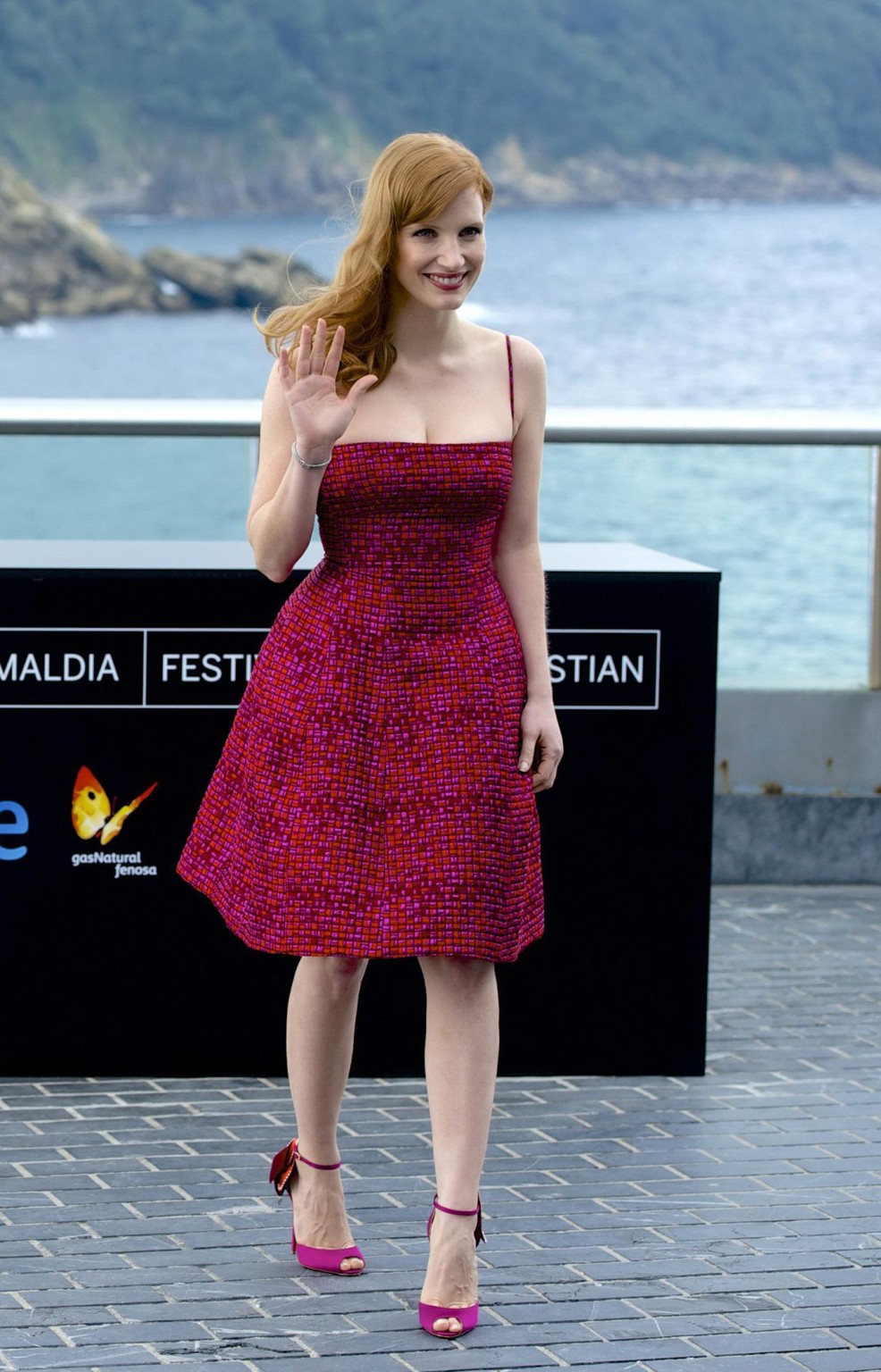 Jessica Chastain showing cleavage at The Dissapearance of Eleanor Rigby photocal #75184898