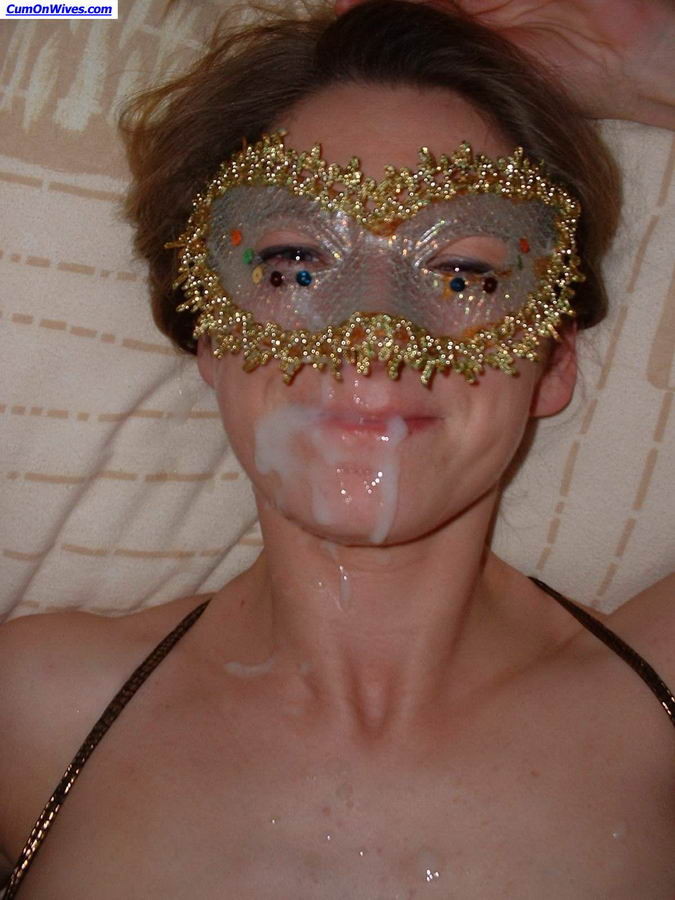 Madres y esposas reciben corridas
 #67669870