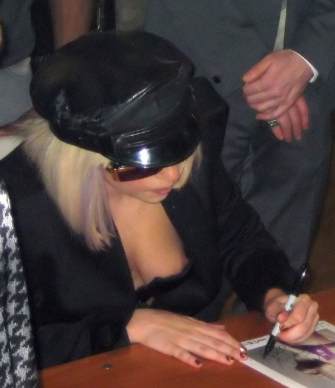 Lady Gaga upskirt of her fantastic round ass #75398337