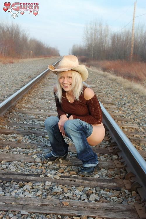 Little cowgirl drops her pants and pisses on the tracks #78697214