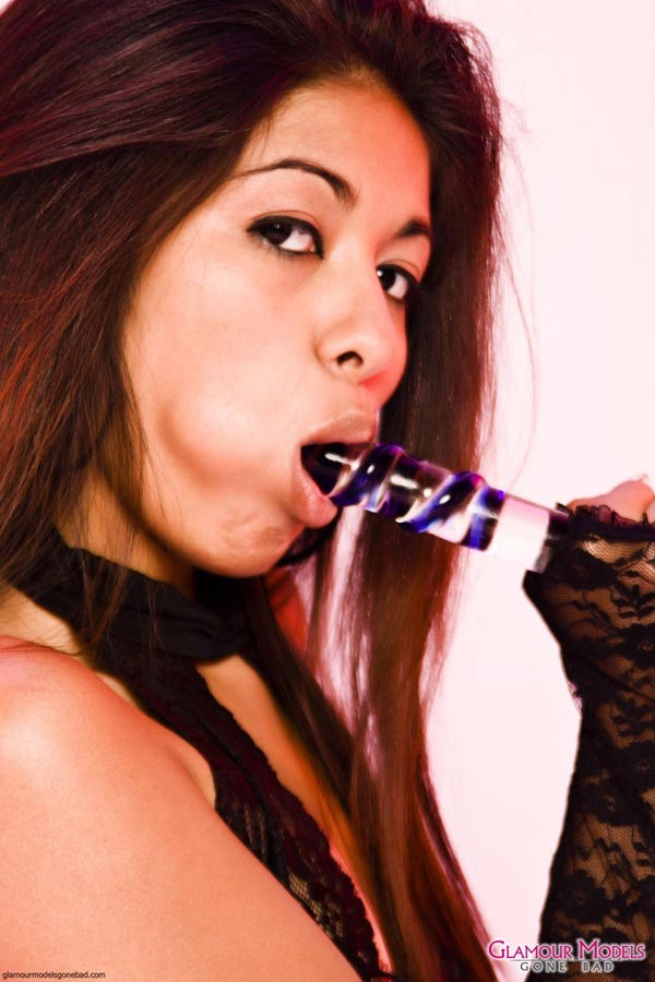 Ruby Reyes gives herself pleasure with her glass toy #76189174