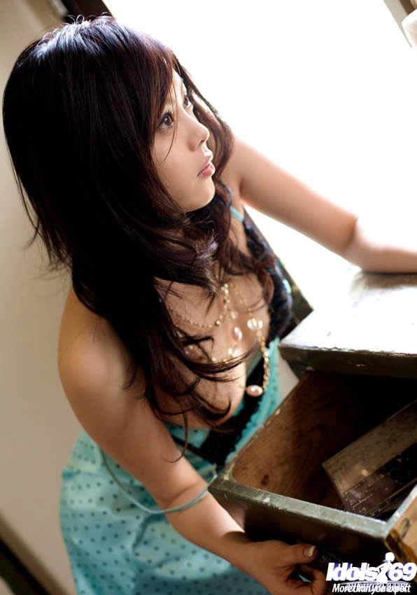 Gorgeous young japanese model stripping #69946150
