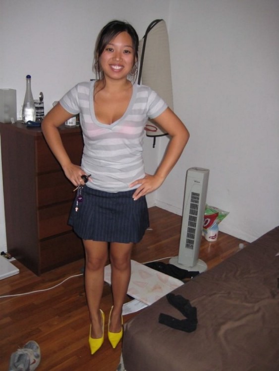 Photos coquines et chaudes prises par une asiatique amateur
 #69882539