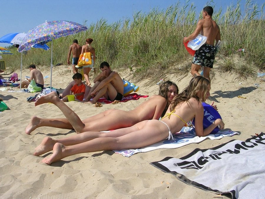 Exhibitionist teen plays in the drinking water and sand #72247663