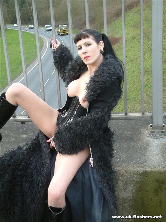 Gothic exhibitionist peeing and toying in public #78629568