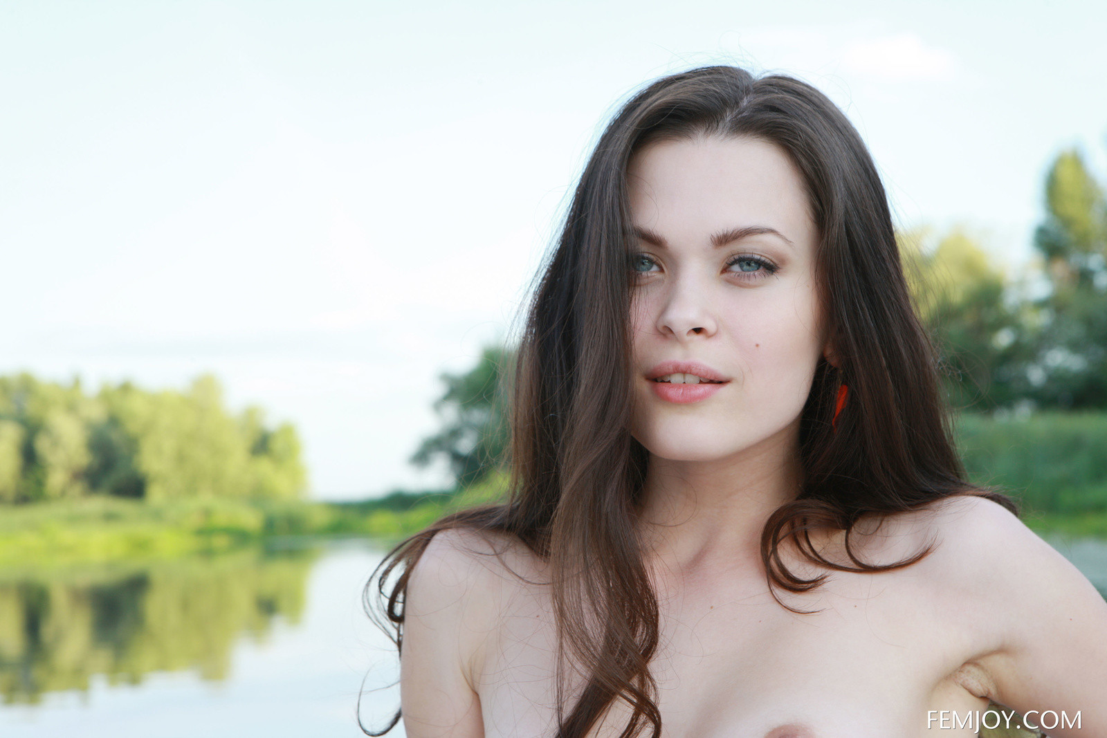 Beautiful petite babe Amelie posing nude outdoors #72597544