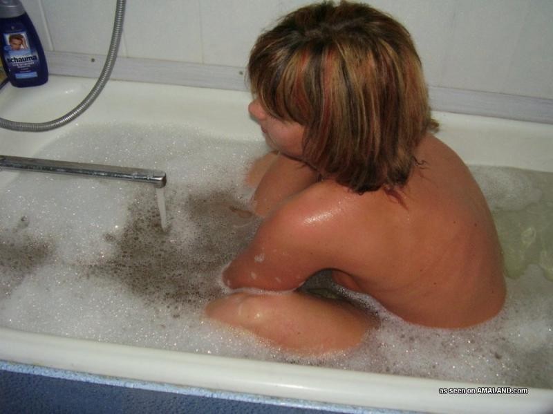 Compilation of a naughty naked wife posing in the bath tub #75454191