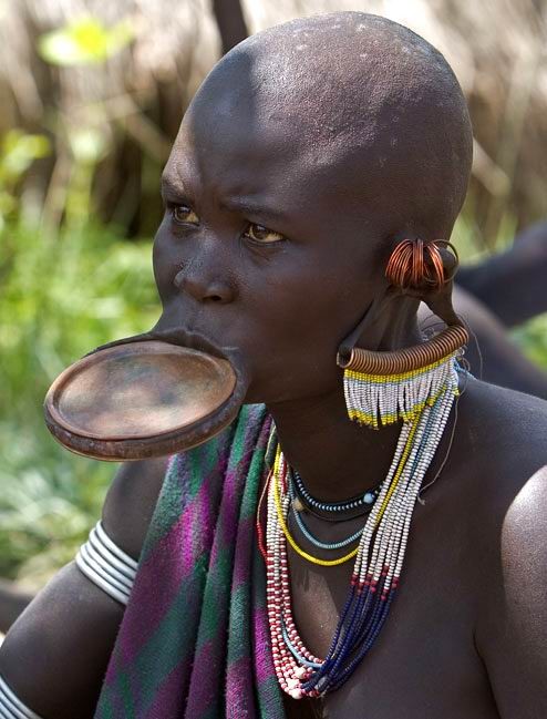 De vraies tribus africaines posant nues
 #67277941