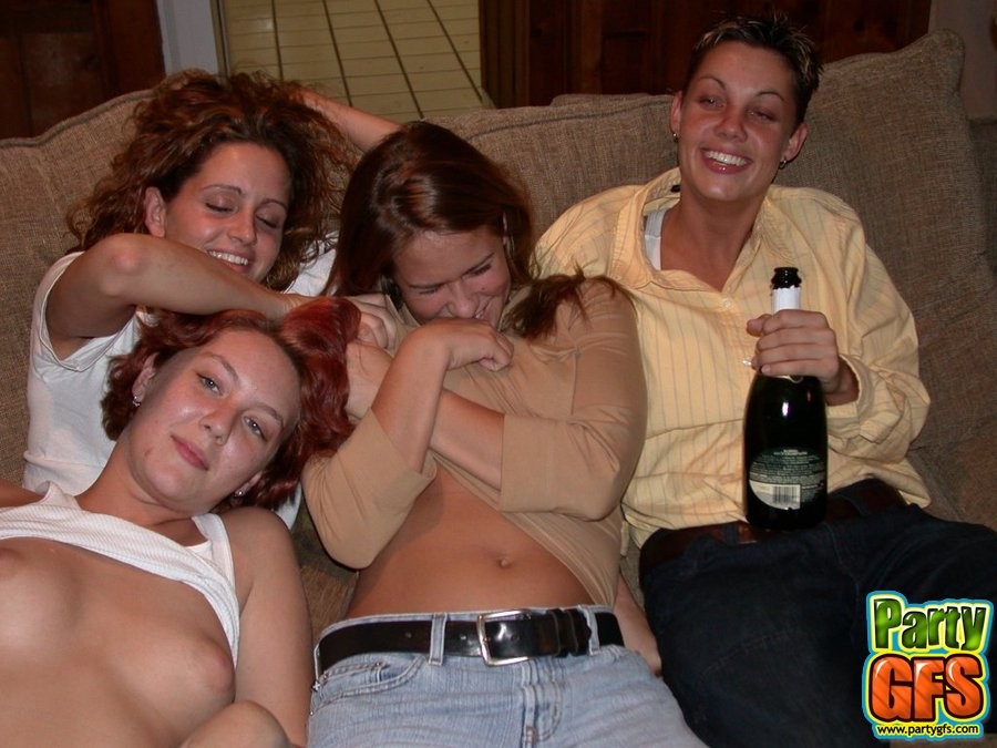 Really drunk amateur girlfriends exposed #67640959