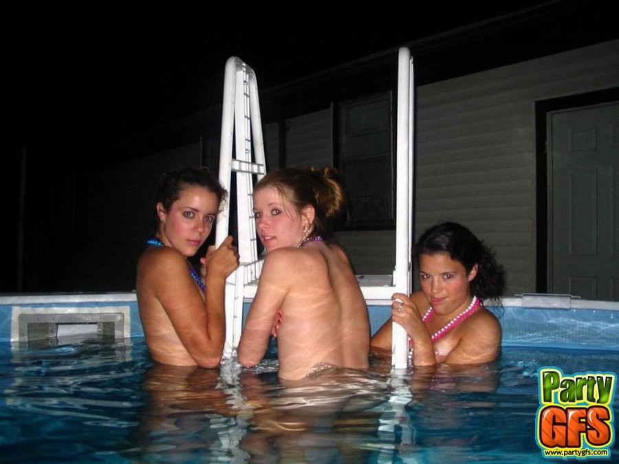 Really drunk amateur girlfriends exposed #67640966